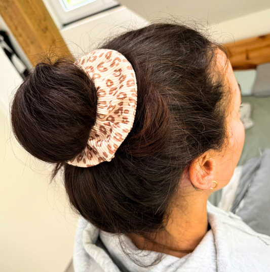 Scrunchie "Leo"