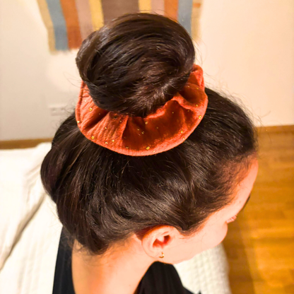 Scrunchie "Musselin Terracotta Goldgetupft"